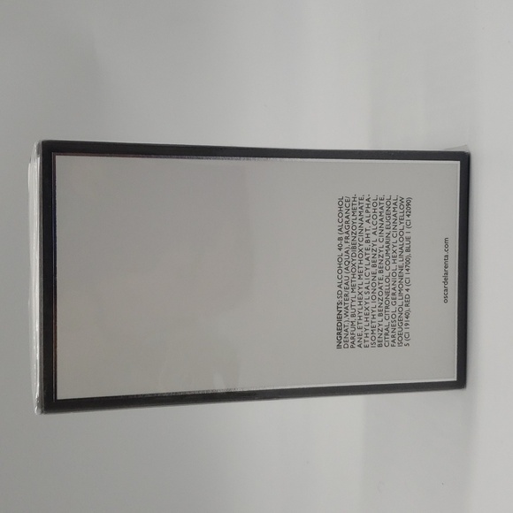 530- Oscar De La Renta Made In USA NWT - Picture 3 of 5